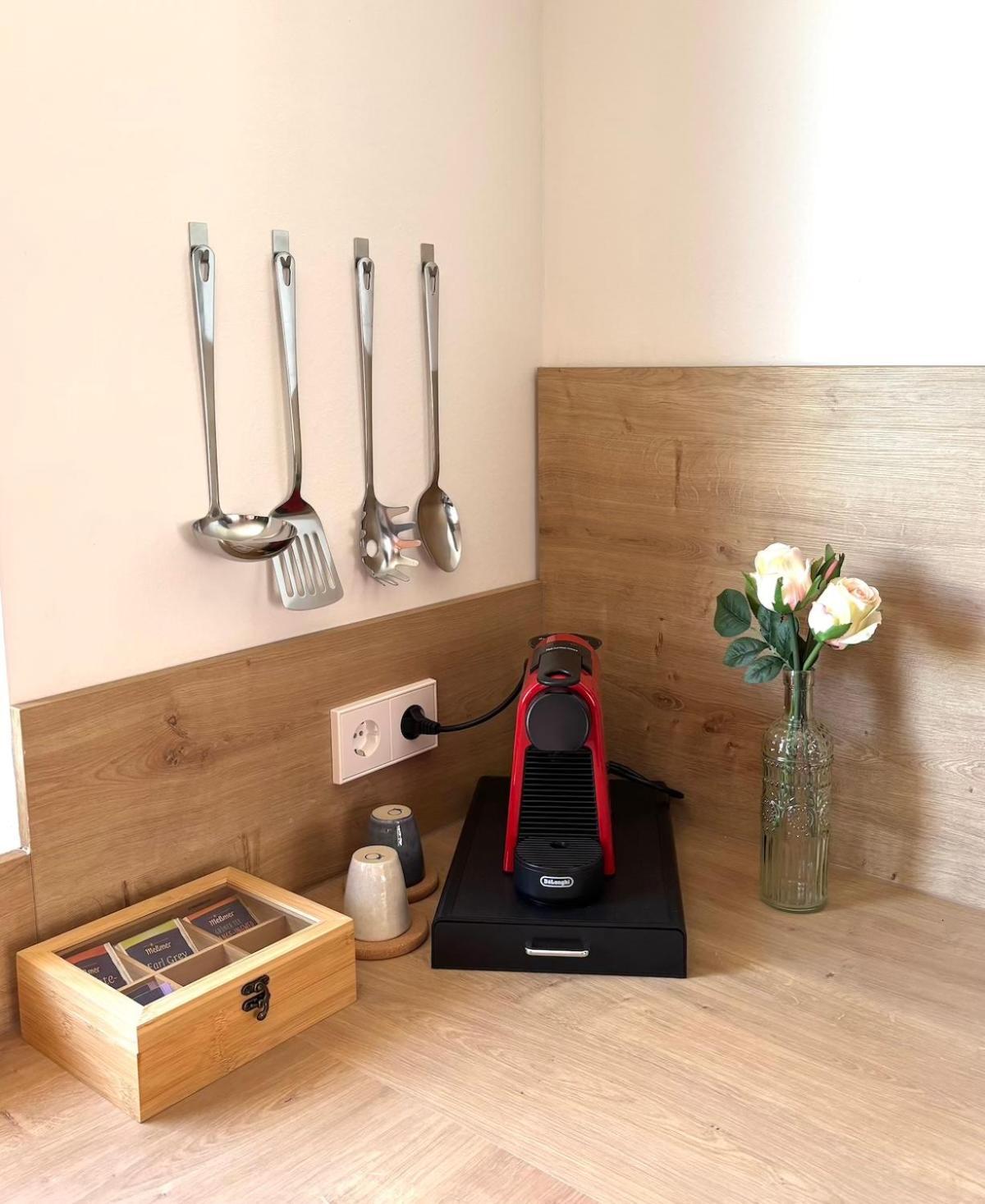 Gesamte Wohnung, Kueche, Parkplatz, Terrasse Bad Bellingen Esterno foto