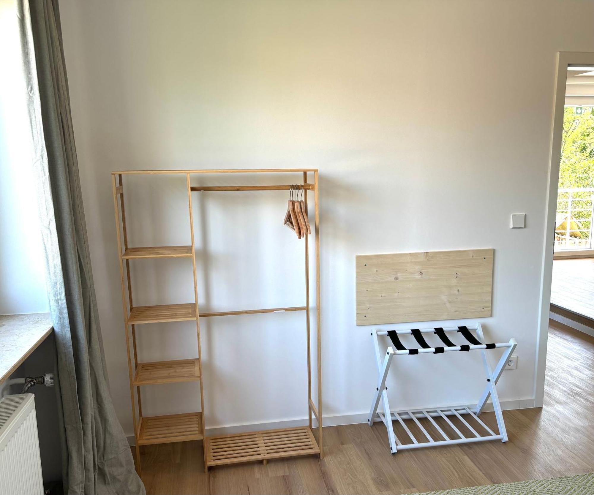 Gesamte Wohnung, Kueche, Parkplatz, Terrasse Bad Bellingen Esterno foto