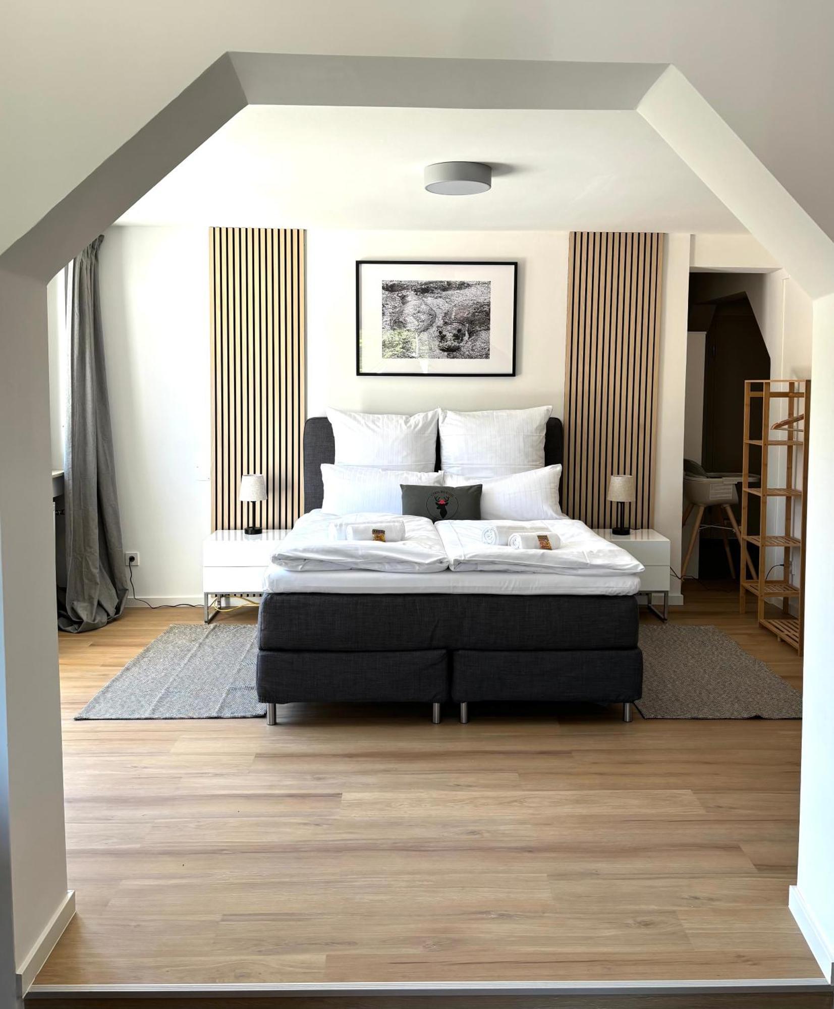 Gesamte Wohnung, Kueche, Parkplatz, Terrasse Bad Bellingen Esterno foto